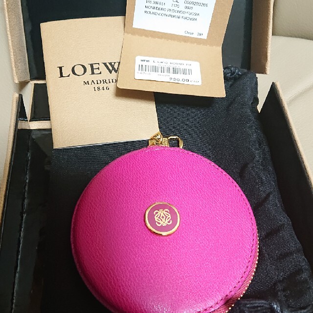 LOEWE(ロエベ)のLOEWE コインケース レディースのファッション小物(コインケース)の商品写真