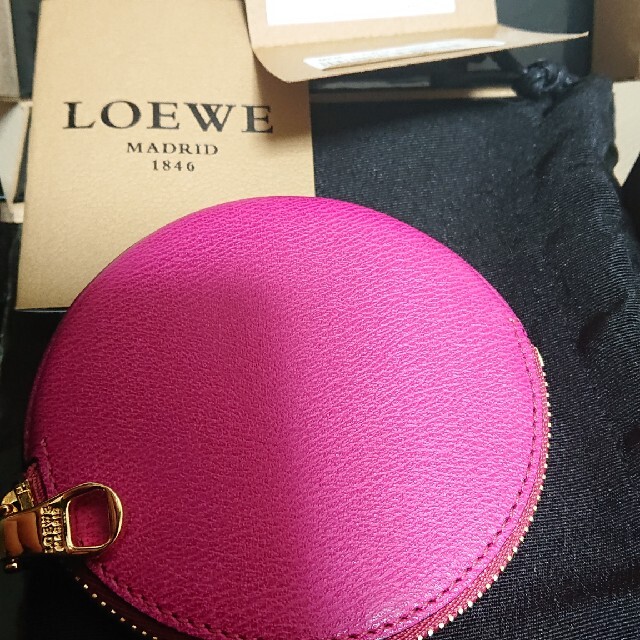 LOEWE(ロエベ)のLOEWE コインケース レディースのファッション小物(コインケース)の商品写真