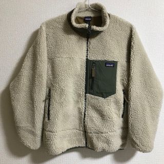 パタゴニア(patagonia)の【vidaloca様専用】パタゴニア　レトロx  キッズ　XL カーキ(ブルゾン)