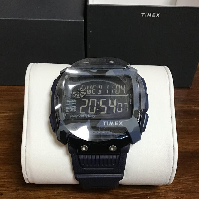 TIMEX(タイメックス)のTIMEX タイメックス TW5M20500VK カモフラネイビー メンズの時計(腕時計(アナログ))の商品写真