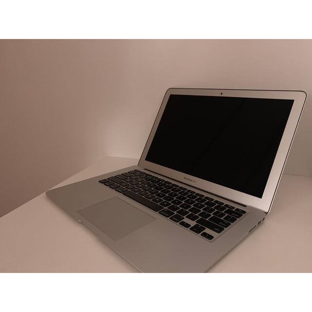 【極美品】13インチ MacBook Air 2014年