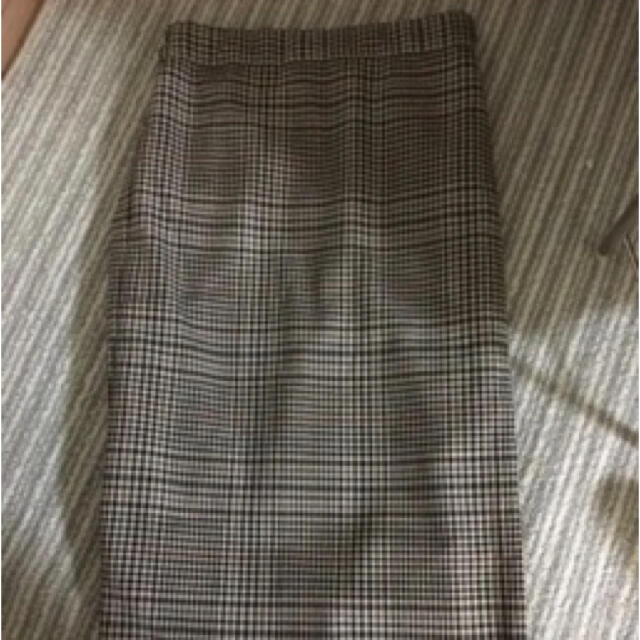 GU(ジーユー)のGU チェック　ナローミディスカート レディースのスカート(ロングスカート)の商品写真