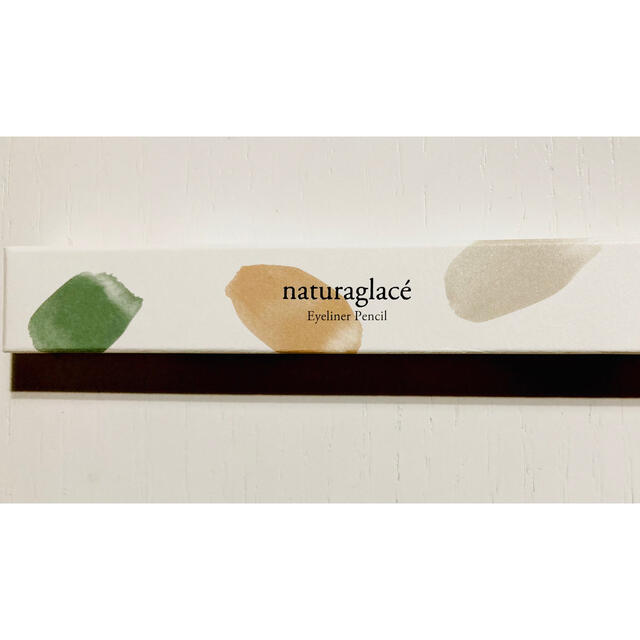 naturaglace(ナチュラグラッセ)のナチュラグラッセ アイライナーペンシル 01 コスメ/美容のベースメイク/化粧品(アイライナー)の商品写真