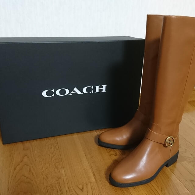 COACH(コーチ)の新品　COACH ロングブーツ レディースの靴/シューズ(ブーツ)の商品写真