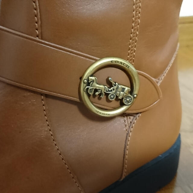 COACH(コーチ)の新品　COACH ロングブーツ レディースの靴/シューズ(ブーツ)の商品写真