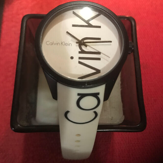 Calvin Klein(カルバンクライン)のカルバンクライン　ウォッチ　ホワイト メンズの時計(腕時計(アナログ))の商品写真