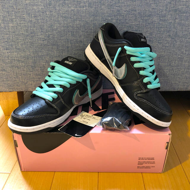 NIKE DUNK SB DIAMOND