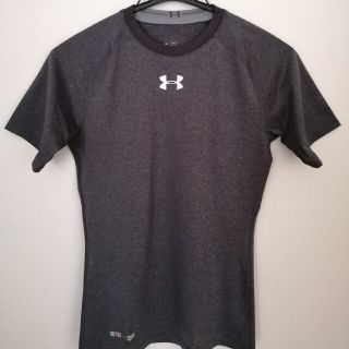 アンダーアーマー(UNDER ARMOUR)のアンダーアーマー　Tシャツ　MDサイズ(ウェア)