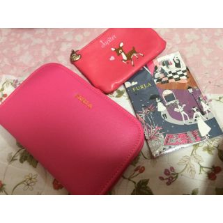 フルラ(Furla)の新品FURLAマルチケースオマケ付き♡(ポーチ)