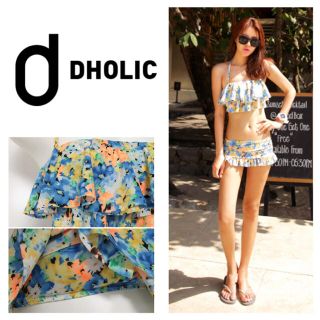 ディーホリック(dholic)のDHOLIC フリルビキニ(水着)