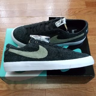 ナイキ(NIKE)のナイキSB ブレーザー × ステューシー NIKE SB BLAZER LOW(スニーカー)