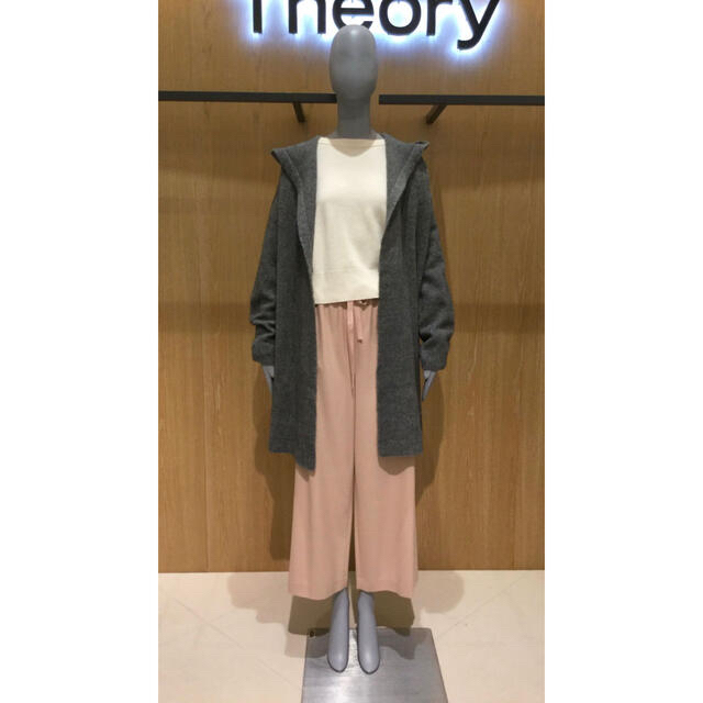 theory(セオリー)のTheory  18aw フーデットコート レディースのジャケット/アウター(ニットコート)の商品写真