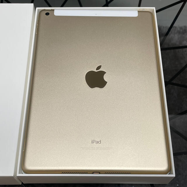 ★週末限定価格★iPad 第5世代　ゴールド　32GB（ほぼ未使用）