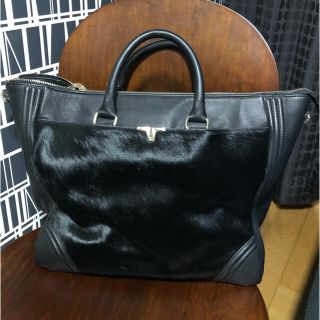 ザラ(ZARA)のZARA トートバッグ　ハラコ　黒色(トートバッグ)