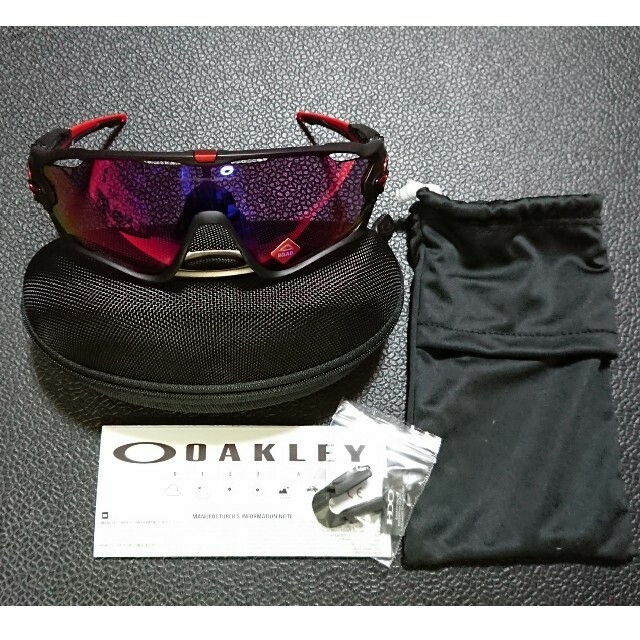 Oakley(オークリー)のオークリー Jawbreaker Matte Black Prizm Road スポーツ/アウトドアの自転車(ウエア)の商品写真