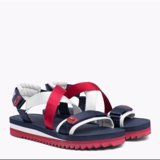 トミーヒルフィガー(TOMMY HILFIGER)の値下げ済 新品 送料込 Tommy Jeans サンダル 26.5cm(サンダル)