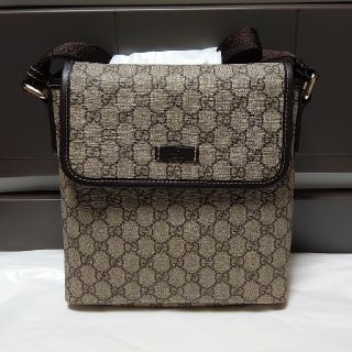 グッチ(Gucci)の新品！GUCCI 斜めがけバッグ GGプラス(ショルダーバッグ)