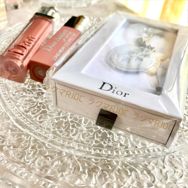 Christian Dior 新品未開封 ディオール すずらん ショー成功の幸運の源 キーホルダー 非売品の通販 By クリスチャンディオール ならラクマ