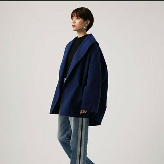 AZUL by moussy(アズールバイマウジー)のAZUL BY MOUSSY アズールバイマウジー オーバーサイズジャケット レディースのジャケット/アウター(ピーコート)の商品写真