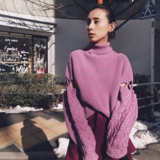 アメリヴィンテージ(Ameri VINTAGE)の美品✨アメリ タートルネック ニット ピンク(ニット/セーター)