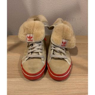 アディダス(adidas)の❤︎adidas originals ファースニーカー❤︎(スニーカー)