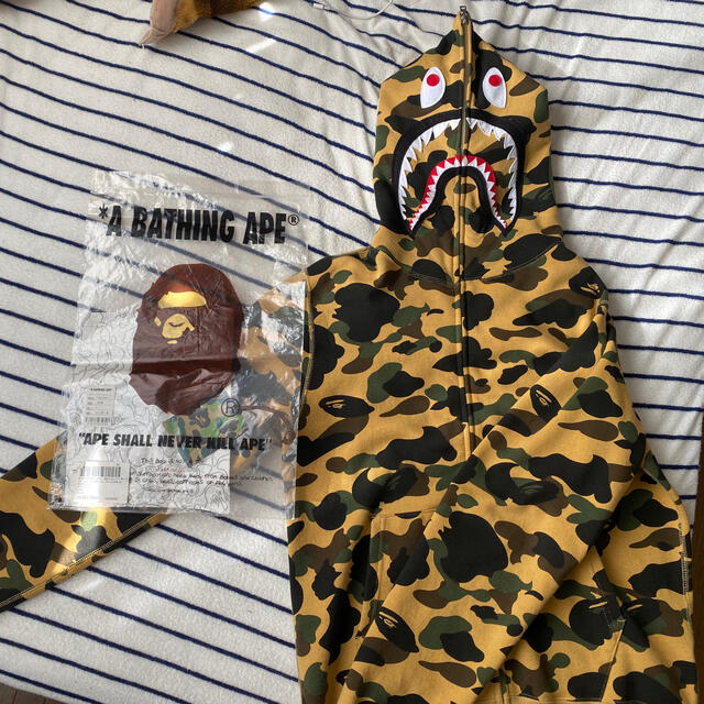 新作 A BATHING APE アベイシングエイプ シャークパーカー サイズXL