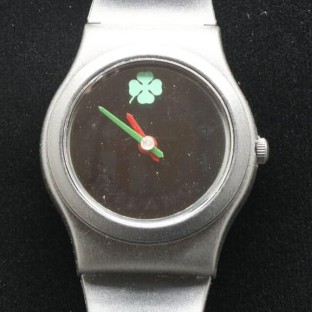 珍品・アルファロメオのマークが見え隠れする面白い時計ですの 珍品・アルファロメオのマークが見え隠れする面白い時計ですの