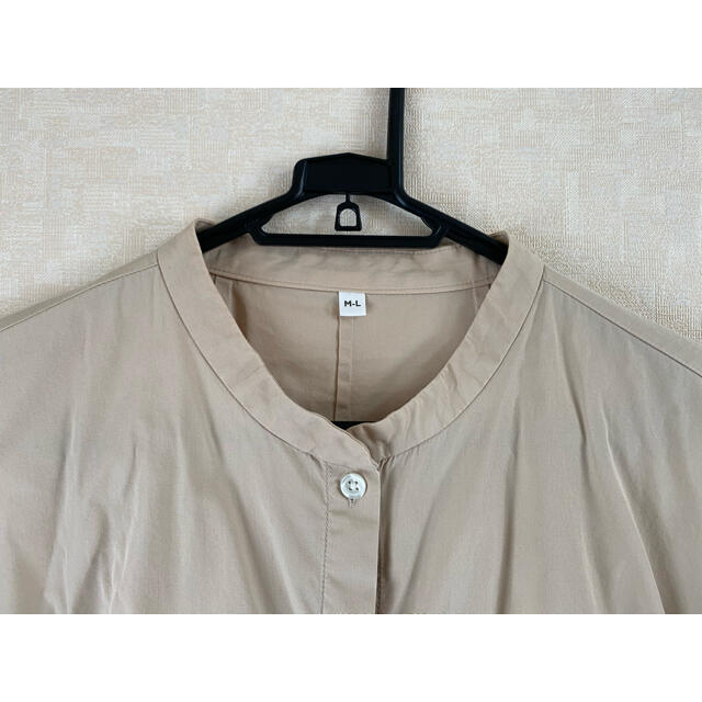 MUJI (無印良品)(ムジルシリョウヒン)の無印良品　ヘンリーネック　半袖シャツ　五分丈 レディースのトップス(カットソー(長袖/七分))の商品写真