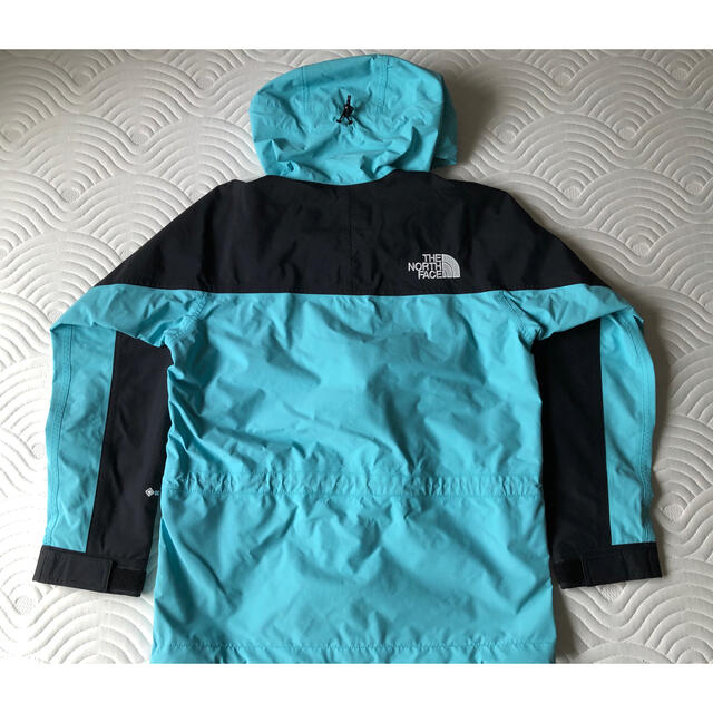 THE NORTH FACE(ザノースフェイス)の新品　ノースフェイス　マウンテンライトジャケット　TT メンズのジャケット/アウター(マウンテンパーカー)の商品写真