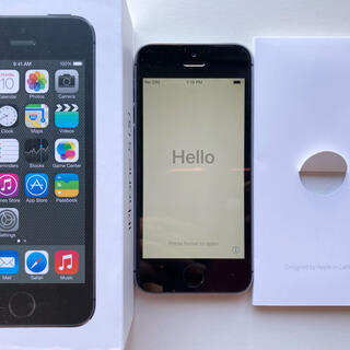 アイフォーン(iPhone)のiPhone 5s (space gray 32GB)(スマートフォン本体)
