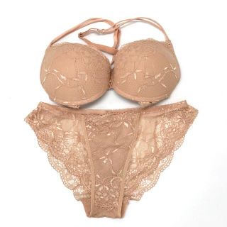 【開封済新品】レディス／Venus up Bra／ブラジャー・ショーツセット(ブラ&ショーツセット)