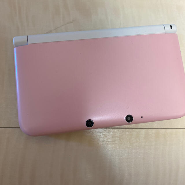ニンテンドー3DS(ニンテンドー3DS)のニンテンドー3DS LL ピンク×ホワイト エンタメ/ホビーのゲームソフト/ゲーム機本体(携帯用ゲーム機本体)の商品写真