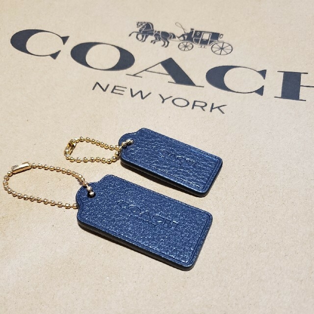 COACH(コーチ)のCOACH バッグチャーム♡♡2セット ハンドメイドのファッション小物(バッグチャーム)の商品写真