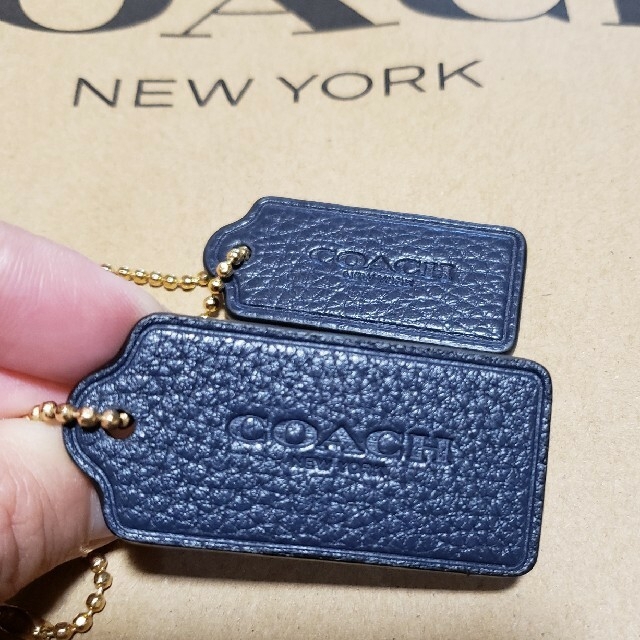 COACH(コーチ)のCOACH バッグチャーム♡♡2セット ハンドメイドのファッション小物(バッグチャーム)の商品写真