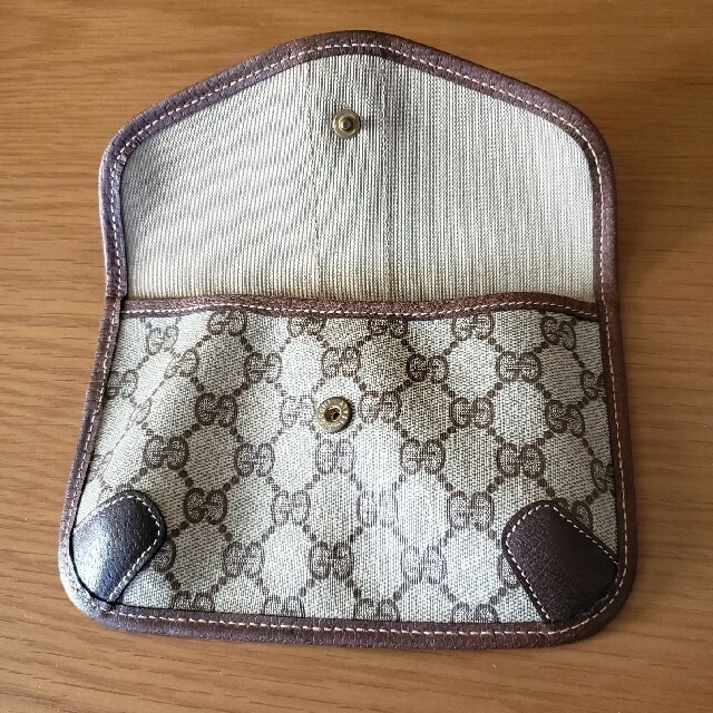 Gucci(グッチ)のGUCCIポーチ レディースのファッション小物(ポーチ)の商品写真