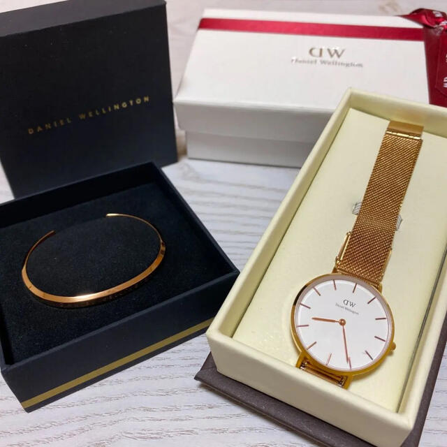 Daniel Wellington(ダニエルウェリントン)の大幅値下げ中！DW 時計　ゴールド レディースのファッション小物(腕時計)の商品写真