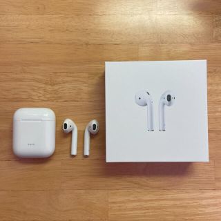 アップル(Apple)のApapsho様専用　Apple Airpods 第2世代 ライトニング充電(ヘッドフォン/イヤフォン)