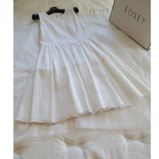 フォクシー(FOXEY)の♡タグ付き美品フォクシードレスワンピース♡(ひざ丈ワンピース)