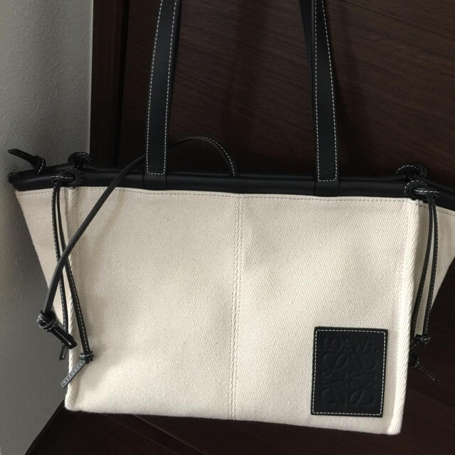 LOEWE  クッショントート  スモール