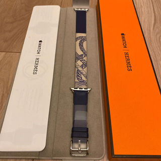 エルメス(Hermes)の新品AppleWatch HERMES バンドヴォースウィフト　38/40mm (腕時計)