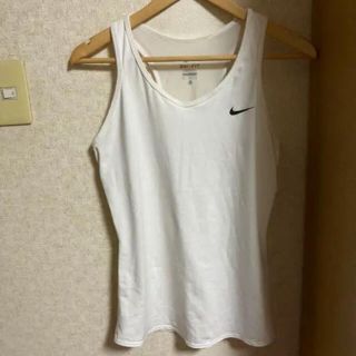 ナイキ(NIKE)のNIKE タンクトップ(タンクトップ)