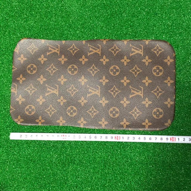 LOUIS VUITTON(ルイヴィトン)のヴィトン　VUITTON 生地　車　内装 ハンドメイドの素材/材料(生地/糸)の商品写真