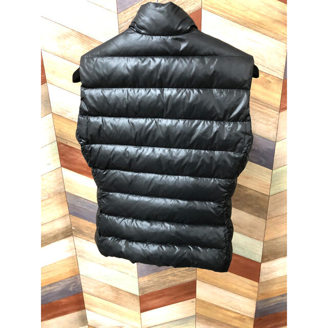 MONCLER(モンクレール)のモンクレール ダウンベスト GHANY レディース レディースのジャケット/アウター(ダウンベスト)の商品写真