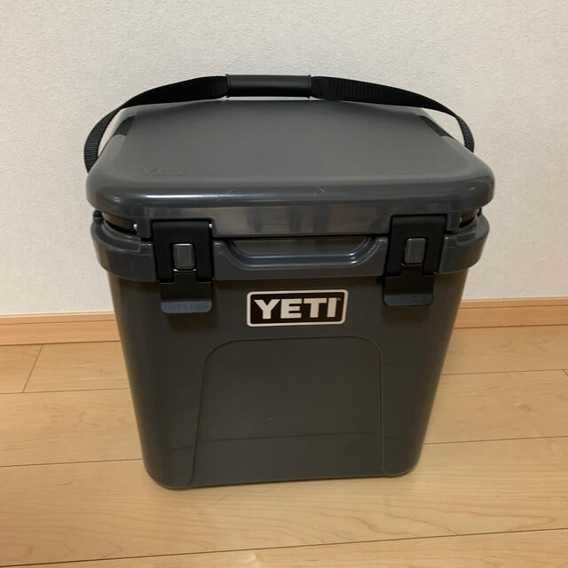 新品未使用】 イエティ クーラーボックス ローディ24 チャコールグレー-