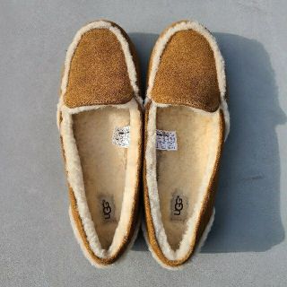 アグ(UGG)のUGG HALEY(アグ ヘイリー)(スリッポン/モカシン)