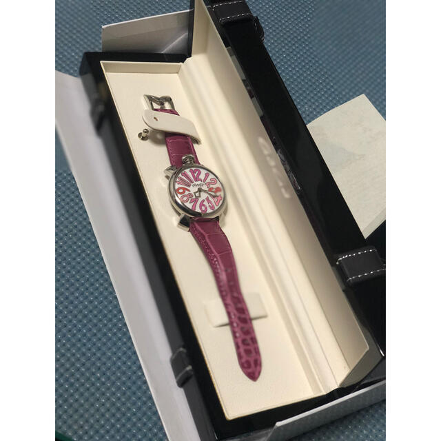 ガガミラノ　腕時計レディース　クリスマスプレゼントに最適ファッション小物