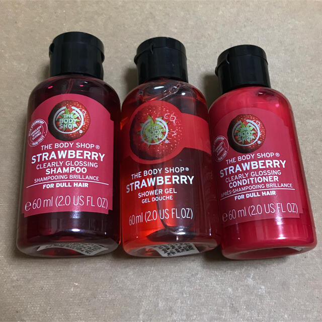 THE BODY SHOP(ザボディショップ)のTHE BODY SHOP  三点セット コスメ/美容のヘアケア/スタイリング(シャンプー/コンディショナーセット)の商品写真