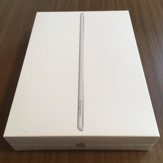 新品　最新Apple ipad 第8世代★128GB★Wi-Fiモデル　シルバー