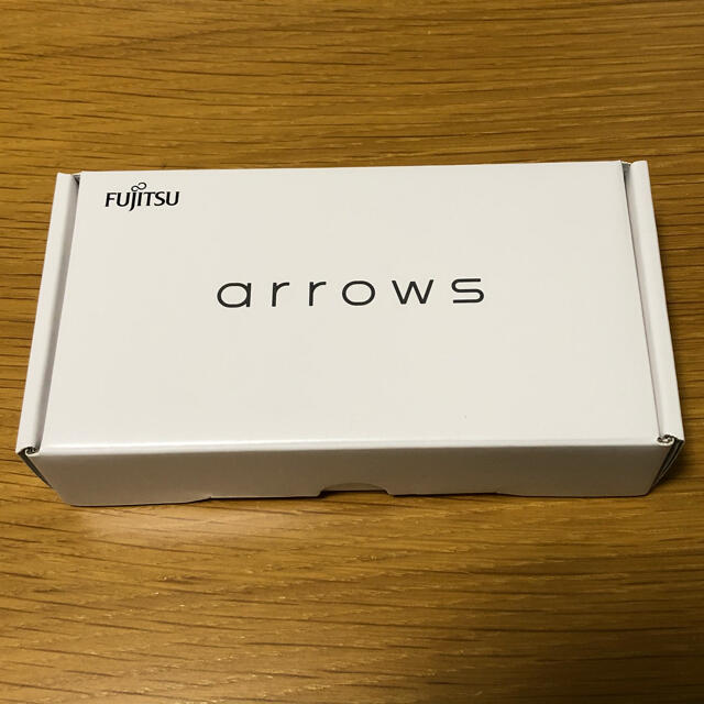 新品未開封 arrows RX ブラック、ホワイト 32GB