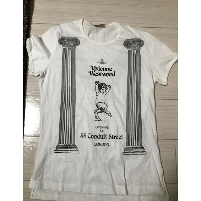 Vivienne Westwood(ヴィヴィアンウエストウッド)の★超希少　ヴィヴィアン　ウエストウッド　サティアTシャツ レディースのトップス(Tシャツ(半袖/袖なし))の商品写真